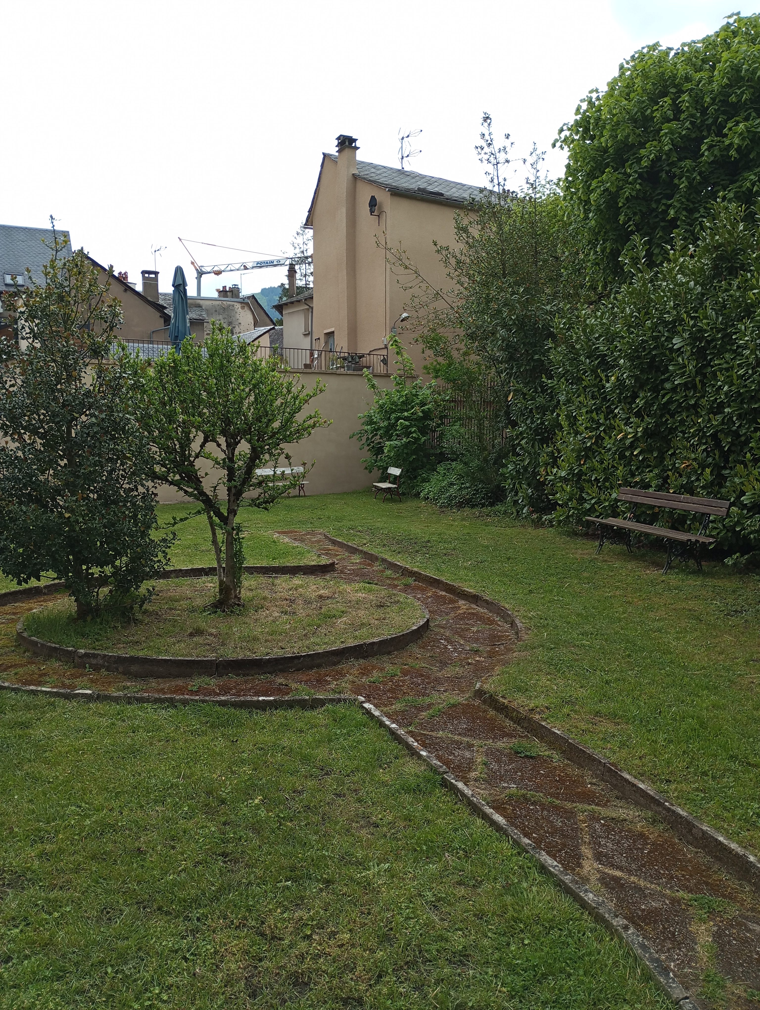 Les Cours 2025